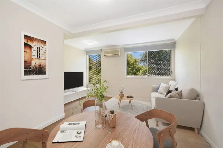 8/102 Kedron Park Road, Wooloowin QLD 4030