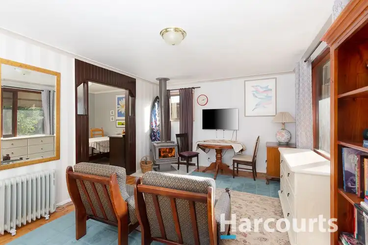 10 Debbie Close, Doveton VIC 3177