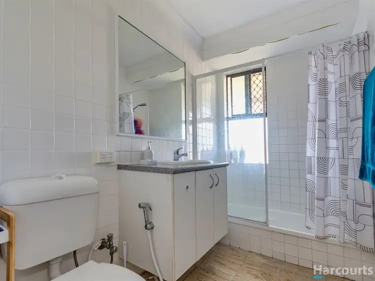 Seventh view of Homely house listing, 17 De Grey Court, Heathridge WA 6027