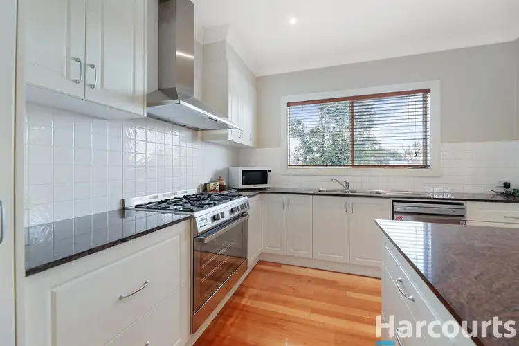Third view of Homely unit listing, 2/5 Charles Street, Drouin VIC 3818