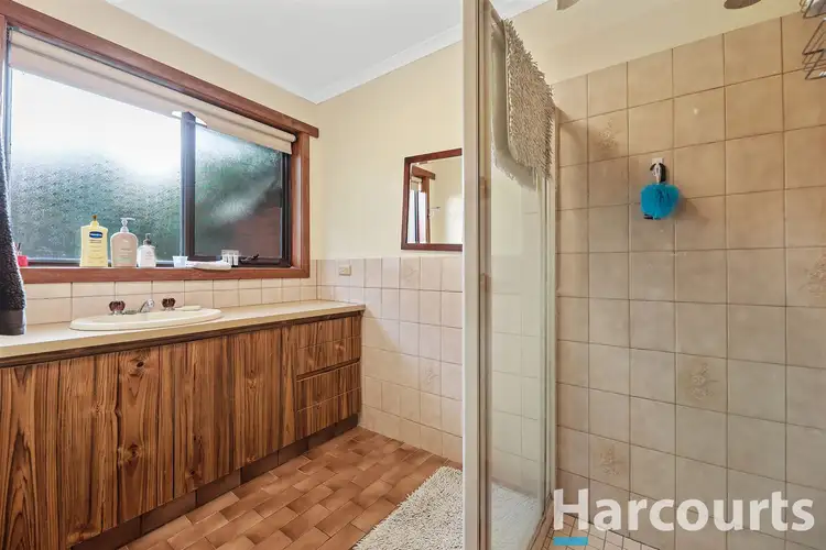 Fifth view of Homely unit listing, 3/12 Young Street, Drouin VIC 3818