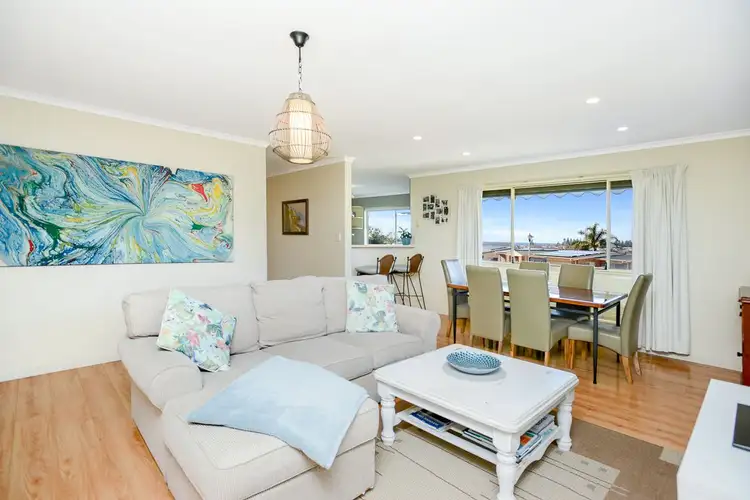 Fifth view of Homely house listing, 10 Edzell Court, Victor Harbor SA 5211