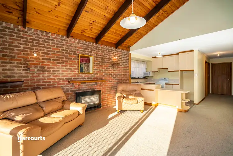 2/1 Orchard Avenue, Huonville TAS 7109