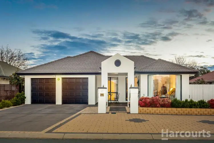 17 May Mills Close, Nicholls ACT 2913