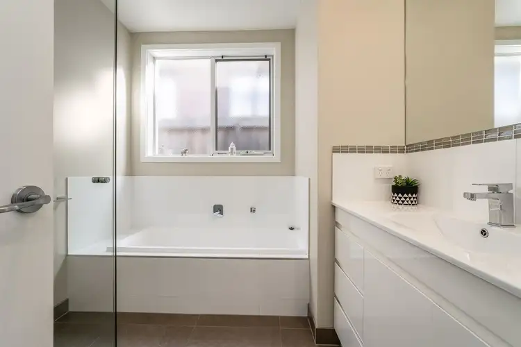 Sixth view of Homely townhouse listing, 2/52 Curtin Street, Bell Park VIC 3215