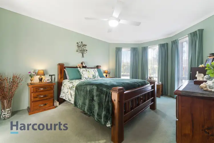 Fifth view of Homely house listing, 9 Mulga Place, Carrum Downs VIC 3201