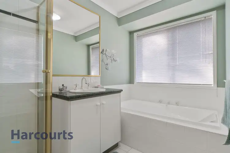 Sixth view of Homely house listing, 9 Mulga Place, Carrum Downs VIC 3201