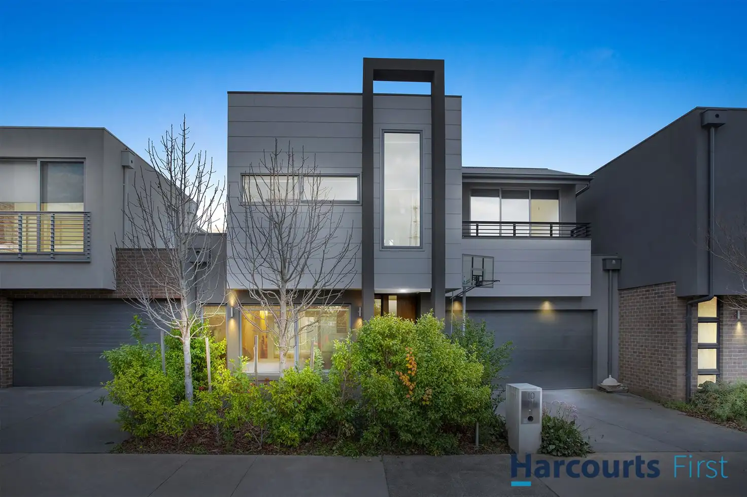 Main view of Homely house listing, 10 Charlottes Way, Forest Hill VIC 3131