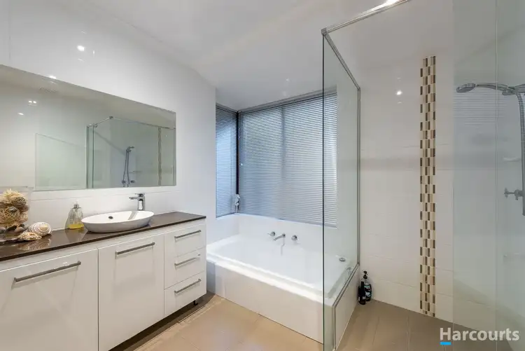 Fourth view of Homely house listing, 2 Mitra Court, Mullaloo WA 6027