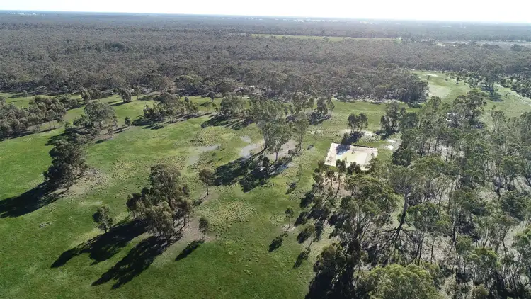 . Maryvale Track, Ozenkadnook, Edenhope VIC 3318