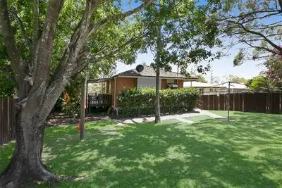Second view of Homely house listing, 19 Susannah Street, Oxley QLD 4075
