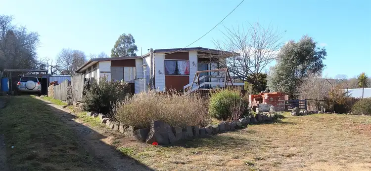 7 Plunkett Street, Bombala NSW 2632