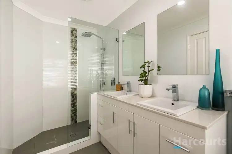 Fourth view of Homely house listing, 17 Brantwood Approach, Hocking WA 6065