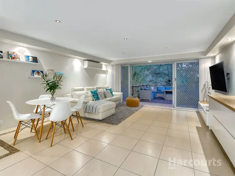 Fifth view of Homely townhouse listing, 4/46 View Street, Wooloowin QLD 4030