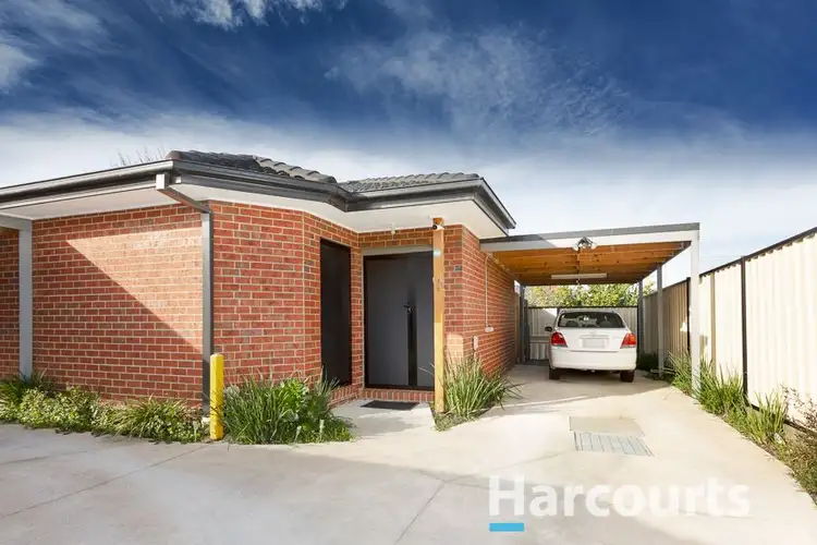 Main view of Homely unit listing, 2/19 Holly Avenue, Dandenong North VIC 3175