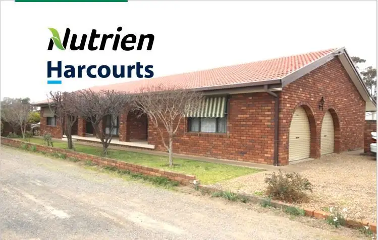 13 Scott Avenue, Cootamundra NSW 2590