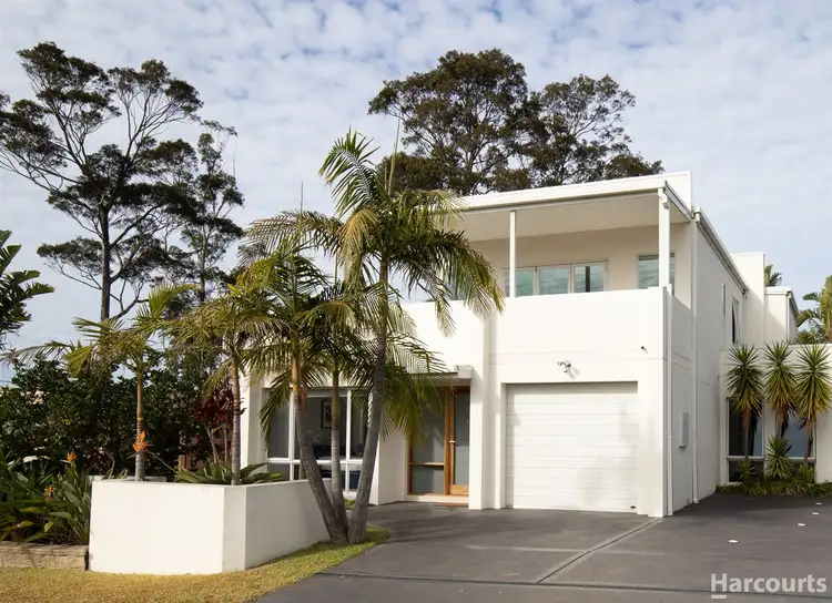 1/22 Ocean Avenue, Surf Beach NSW 2536
