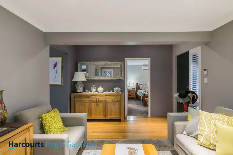 Sixth view of Homely house listing, 8 Serene Bend, Atwell WA 6164