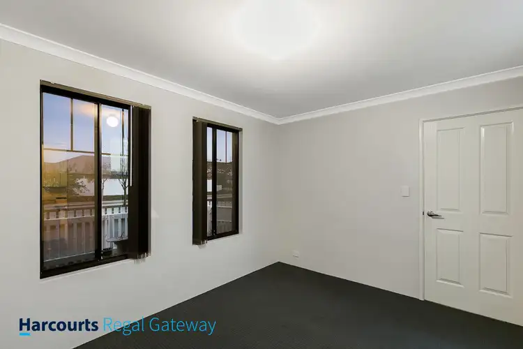 Fifth view of Homely house listing, 39 Harvest Lakes Boulevard, Atwell WA 6164