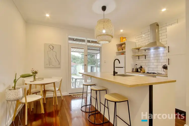 60 Waverley Road, Coolbellup WA 6163