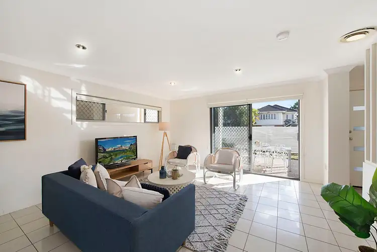 Second view of Homely townhouse listing, 3/9 Windsor Street, Hamilton QLD 4007