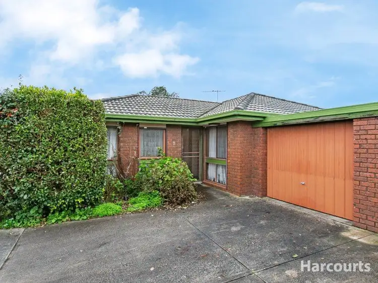 Main view of Homely unit listing, 2/7-9 Snodgrass Street, Pakenham VIC 3810