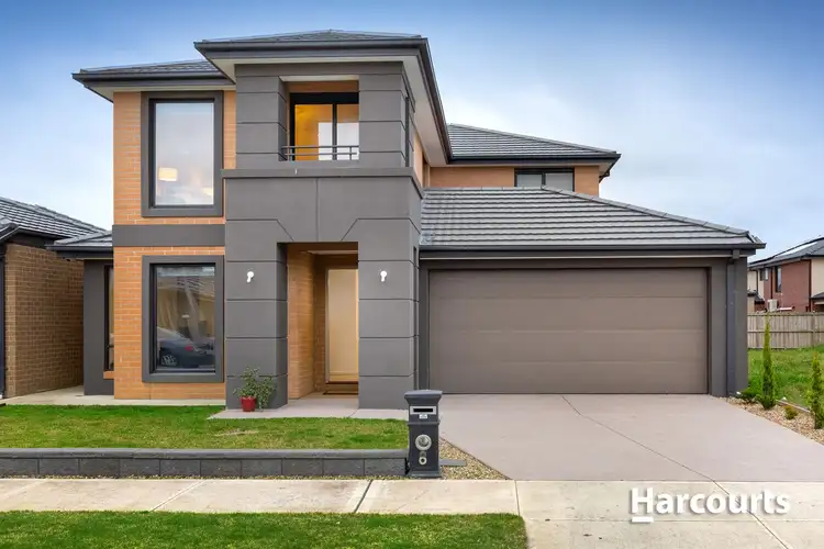 8 Imer Crescent, Berwick VIC 3806