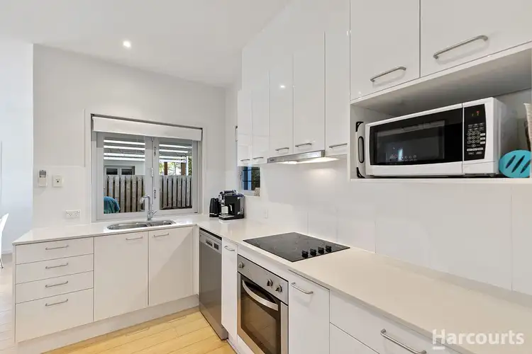 Fifth view of Homely townhouse listing, 8/541 Esplanade, Urangan QLD 4655