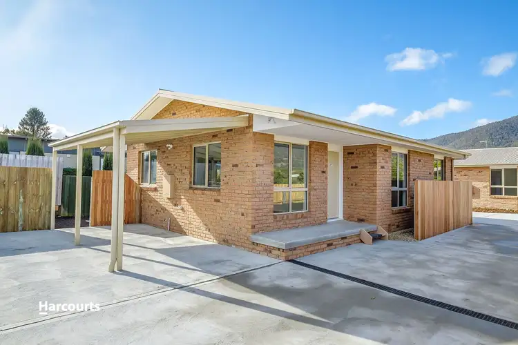 Unit 2/88 Main Street, Huonville TAS 7109