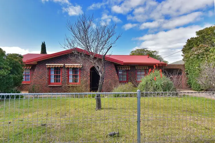 4 Cochrane Avenue, Reynella SA 5161