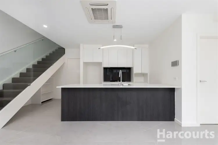 Main view of Homely townhouse listing, 2/5 David Street, O'connor ACT 2602