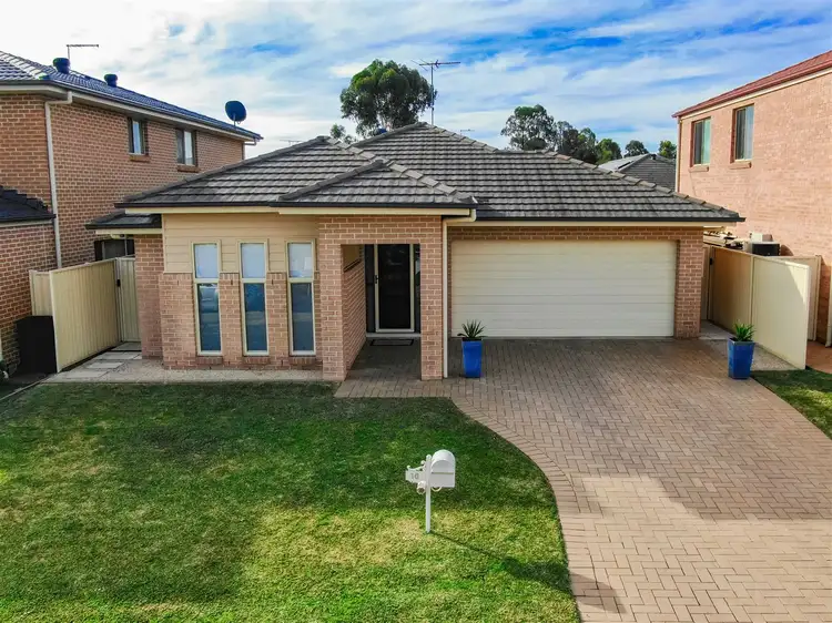 Main view of Homely house listing, 16 Granada Place, Oakhurst NSW 2761