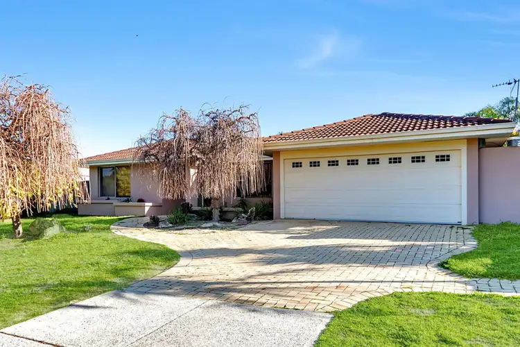 27 Quinault Loop, Joondalup WA 6027