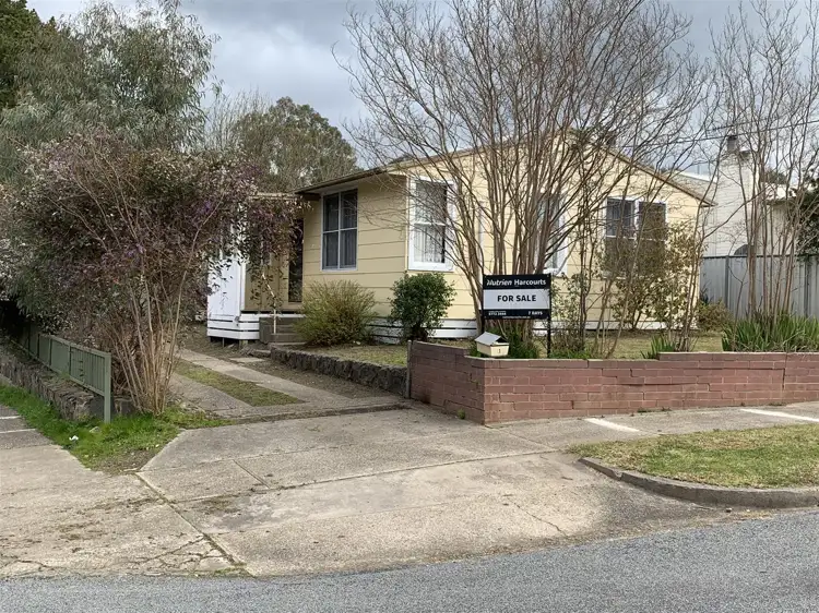1 Tenth Street, Eildon VIC 3713