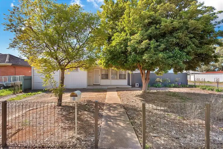 8 Hannan Street, Elizabeth South SA 5112