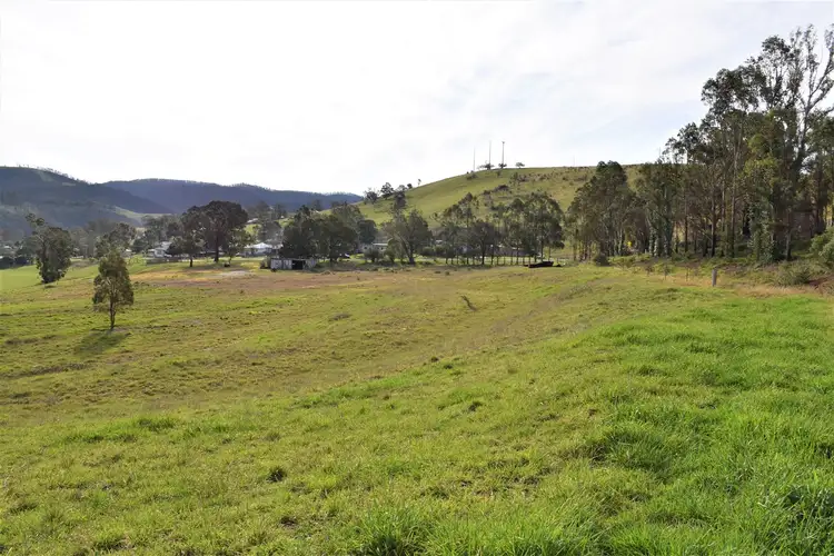 5553 Orbost Buchan Road, Buchan VIC 3885
