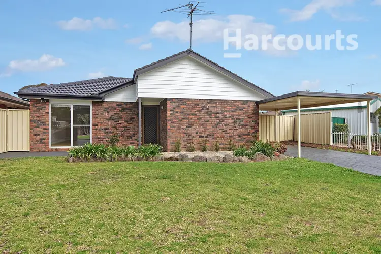 1 Edmund Place, Rosemeadow NSW 2560