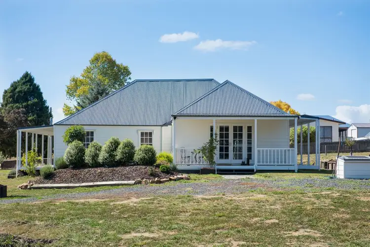 Main view of Homely house listing, 5 Hensleigh Street, Delegate NSW 2633