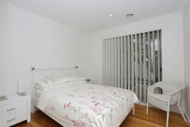 Main view of Homely unit listing, 2/32 Rae Avenue, Edithvale VIC 3196