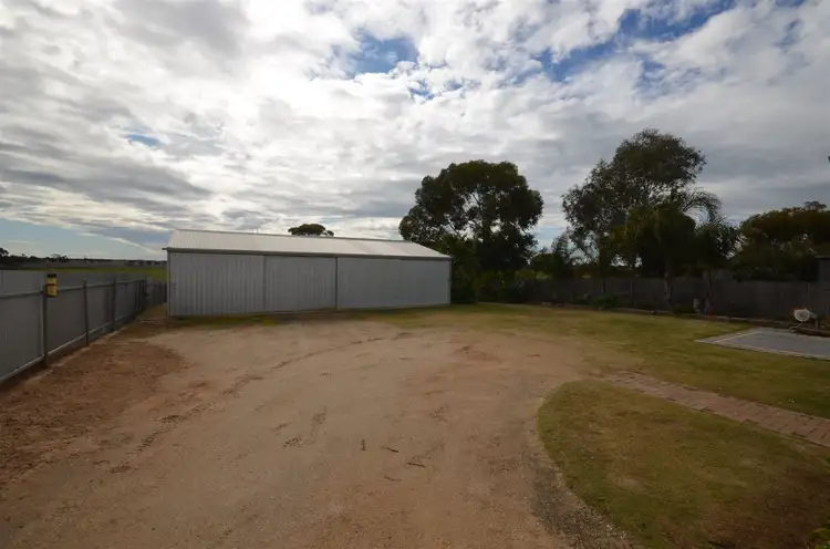 Second view of Homely house listing, 17 Gilbert Avenue, Pinnaroo SA 5304