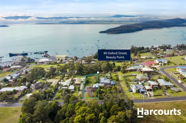 90 Oxford Street, Beauty Point TAS 7270