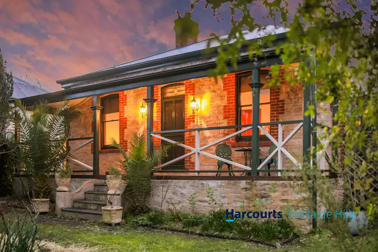 10 Hawthorn Road, Mount Barker SA 5251
