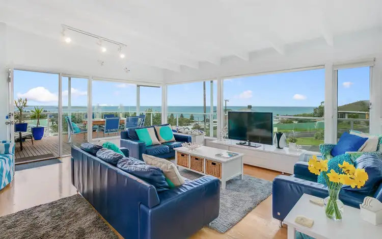 8 Wright Terrace, Encounter Bay SA 5211