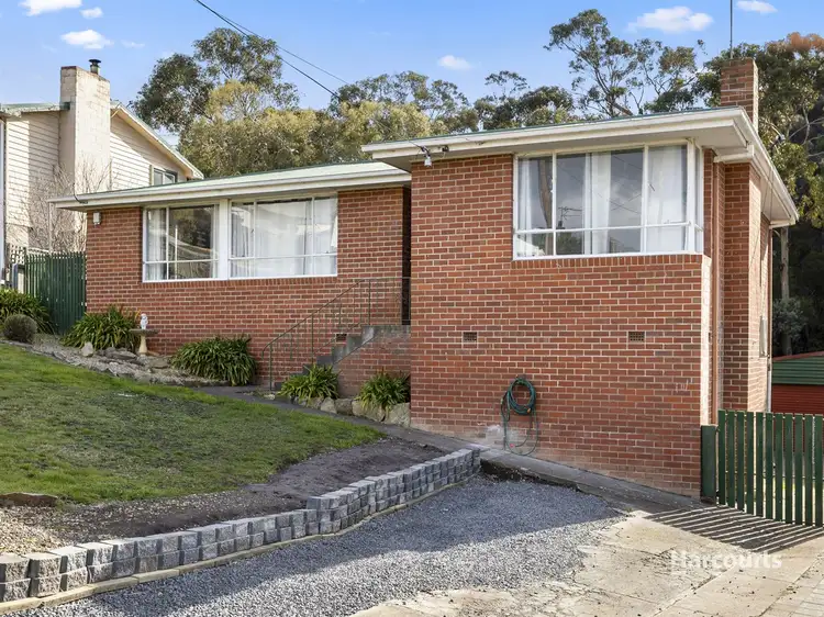 4 Erskine Street, Claremont TAS 7011