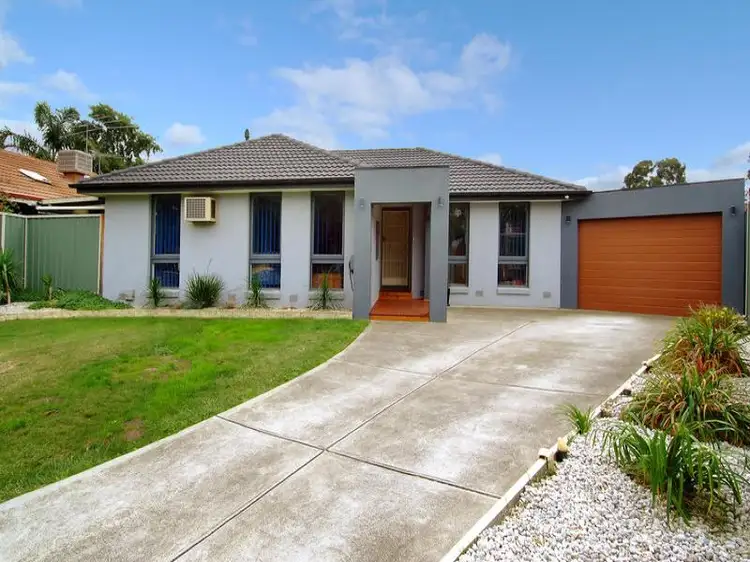 7 Ellerslie Court, Mill Park VIC 3082