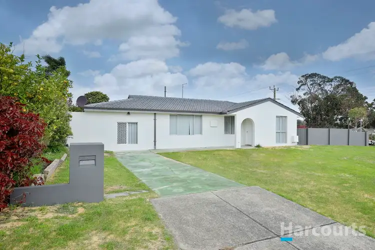 2 Madden Way, Parmelia WA 6167
