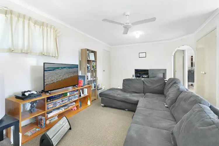 Sixth view of Homely semi-detached listing, 2/12 Avi Court, Labrador QLD 4215