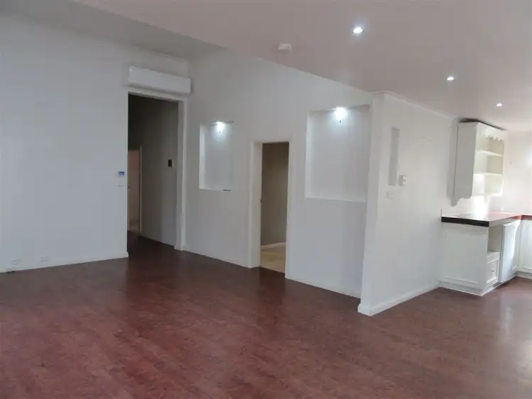 Fifth view of Homely house listing, 11 Muir Avenue, Kerang VIC 3579
