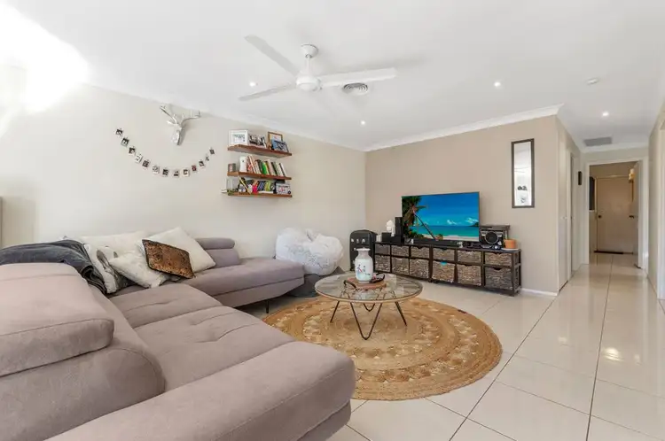 2/67 Corunna Crescent, Ashmore QLD 4214