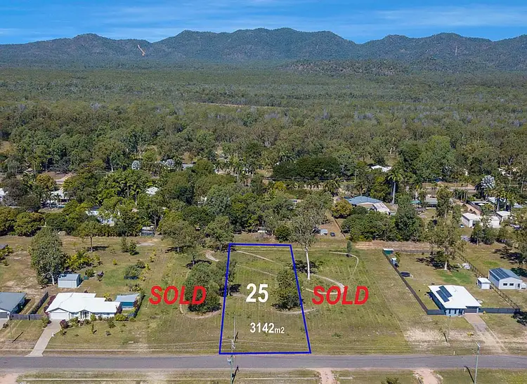 25 Mawson Street, Bluewater QLD 4818
